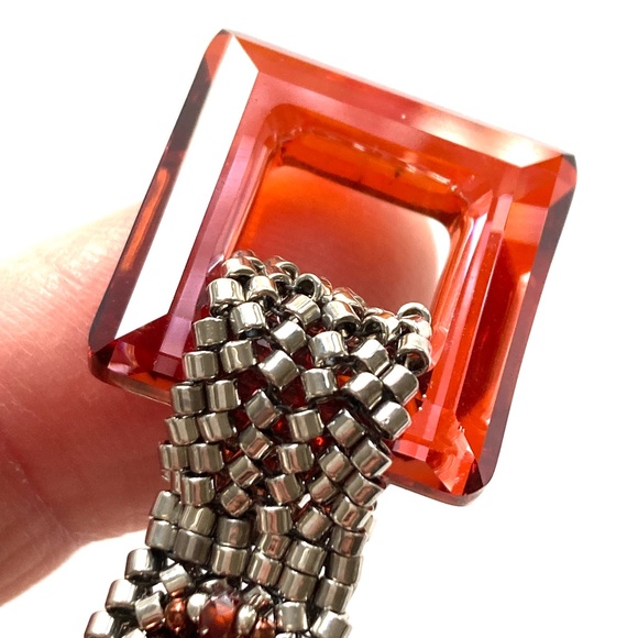 bracelet 7" strand glass seed beads handmade w/square glass clasp silver red - Picture 4 of 16